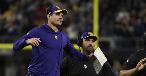 Vikings' Kevin O'Connell Explains Telling T.J. Hockenson to 'Go 